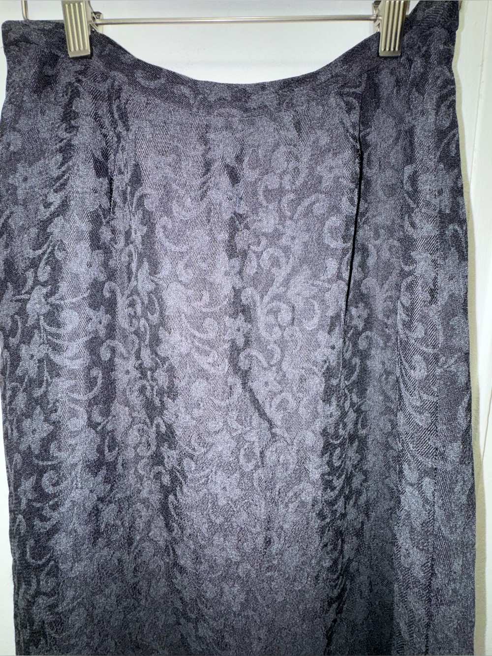 Vintage 90s Talbots Grey Floral Rayon Low Rise Maxi Skirt Size 4 - Picture 2 of 5